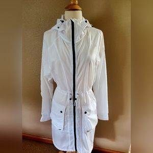 Athleta Womens "City Slicker" Jacket/ Raincoat. Water repellent.  S:Med.